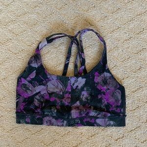 Lululemon “Energy” Bra. Size 6. Purple/Black pretty design. Excellent Condition!
